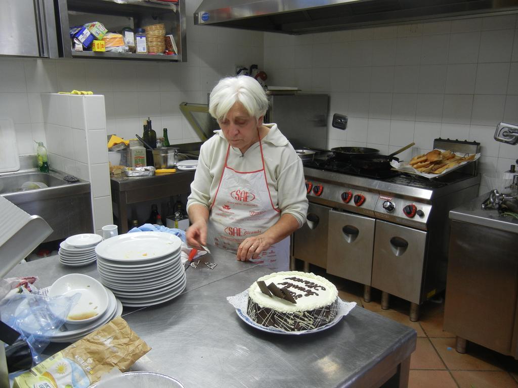 La Colombarola Agriturismo Farneto エクステリア 写真