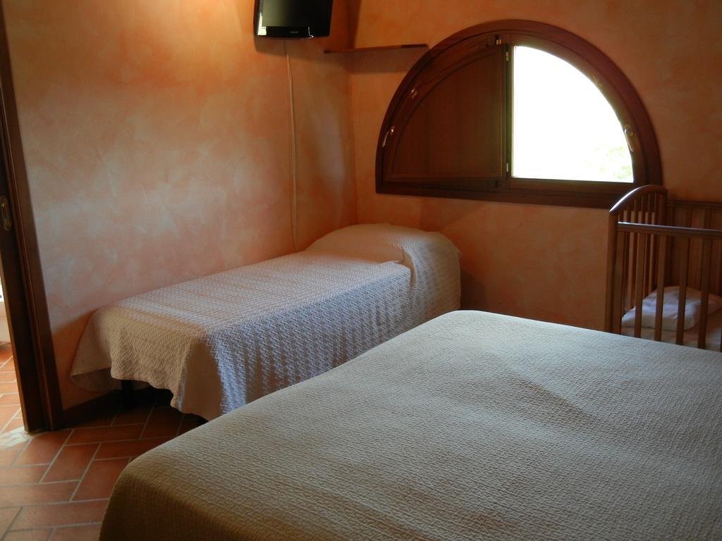 La Colombarola Agriturismo Farneto エクステリア 写真