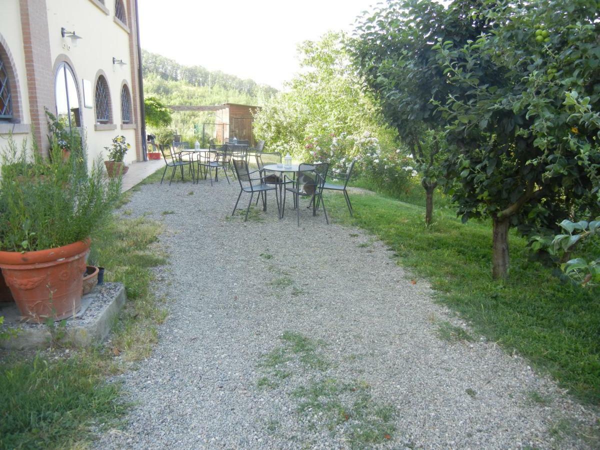 La Colombarola Agriturismo Farneto エクステリア 写真